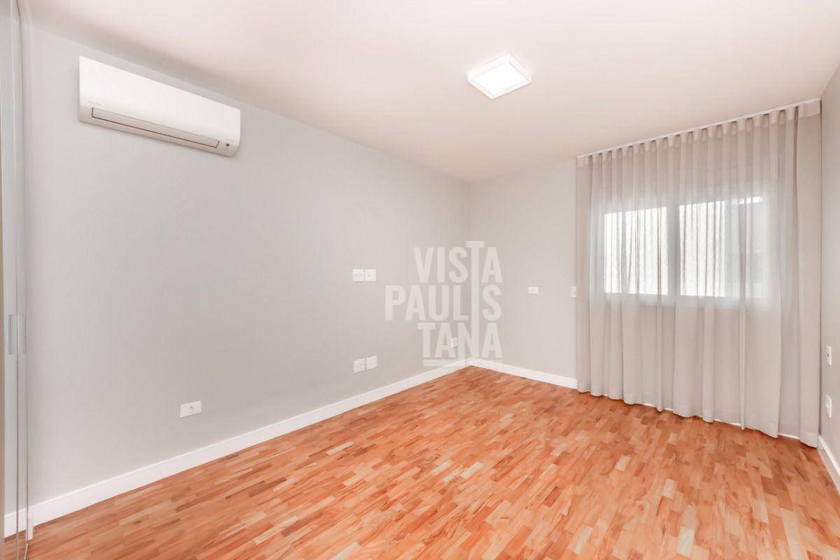 Apartamento à venda com 3 quartos, 227m² - Foto 6