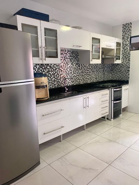 Apartamento à venda com 3 quartos, 110m² - Foto 17