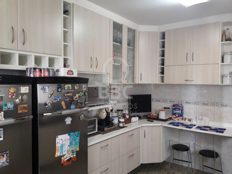 Apartamento à venda com 4 quartos, 150m² - Foto 6