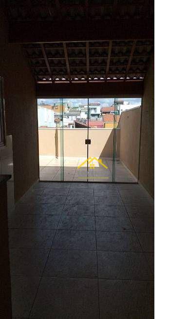 Cobertura à venda com 2 quartos, 100m² - Foto 1