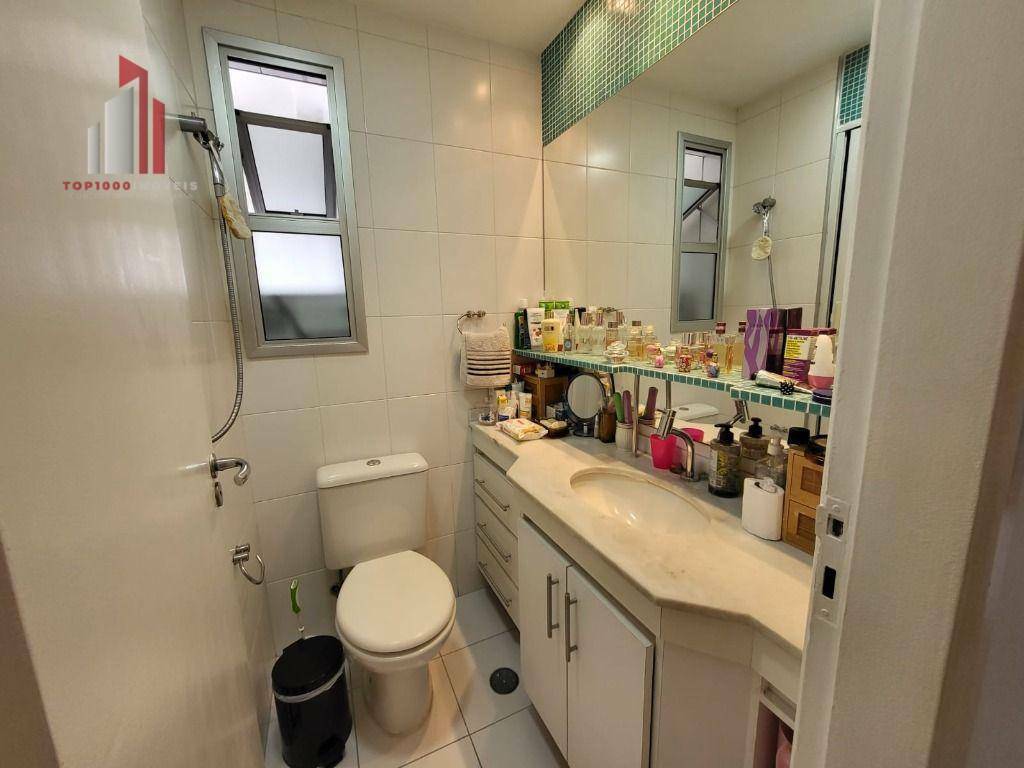 Apartamento à venda com 2 quartos, 62m² - Foto 19