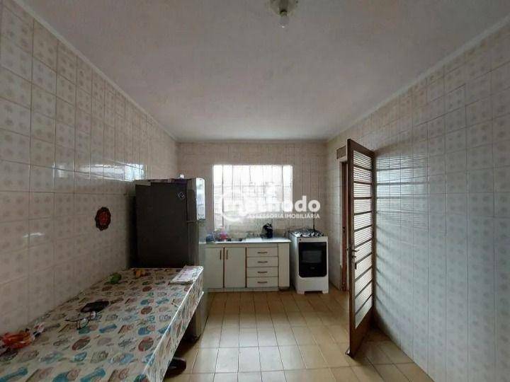 Casa à venda com 3 quartos, 180m² - Foto 15