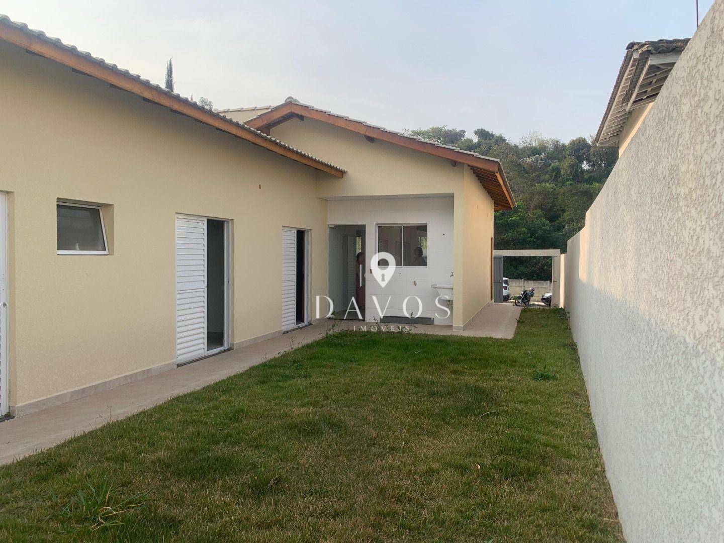 Casa à venda com 4 quartos, 95m² - Foto 25