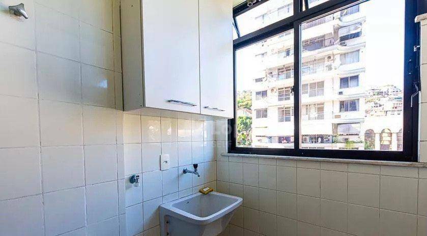 Apartamento à venda com 2 quartos, 67m² - Foto 10