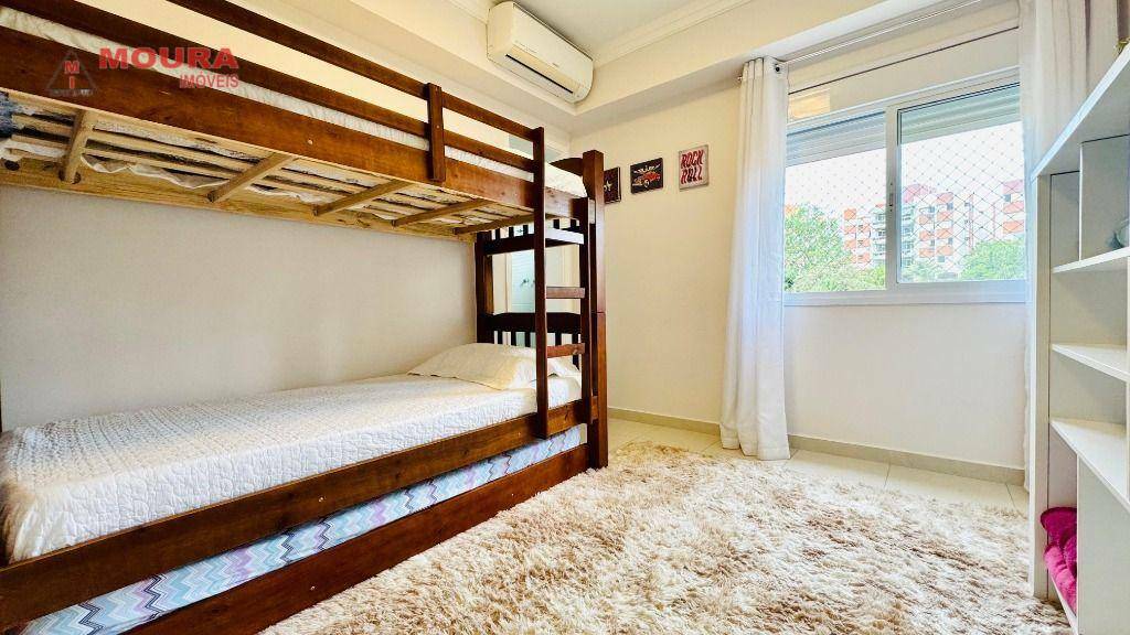 Apartamento à venda com 3 quartos, 158m² - Foto 17