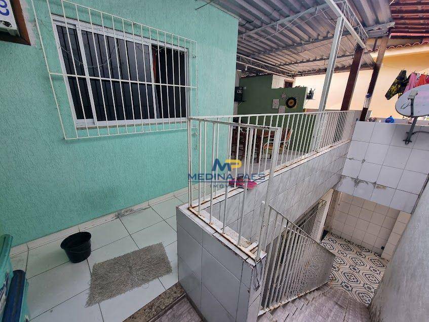 Sobrado à venda com 2 quartos, 75m² - Foto 2