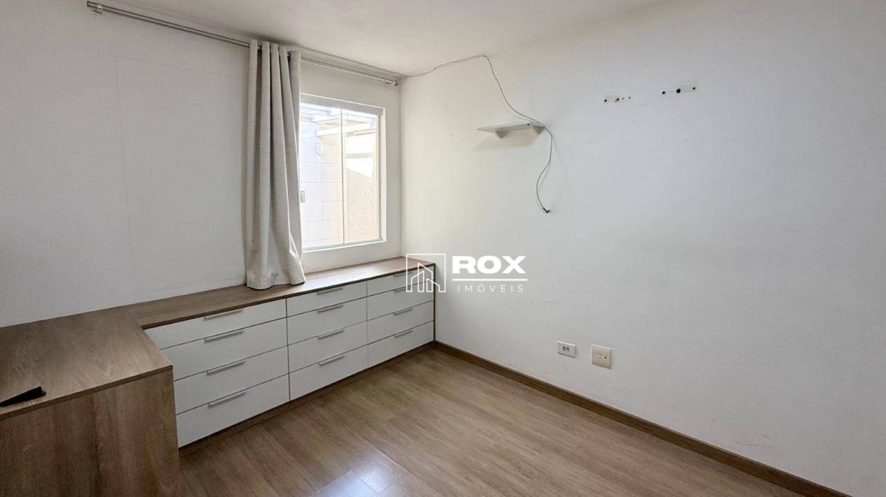Casa à venda com 3 quartos, 70m² - Foto 17