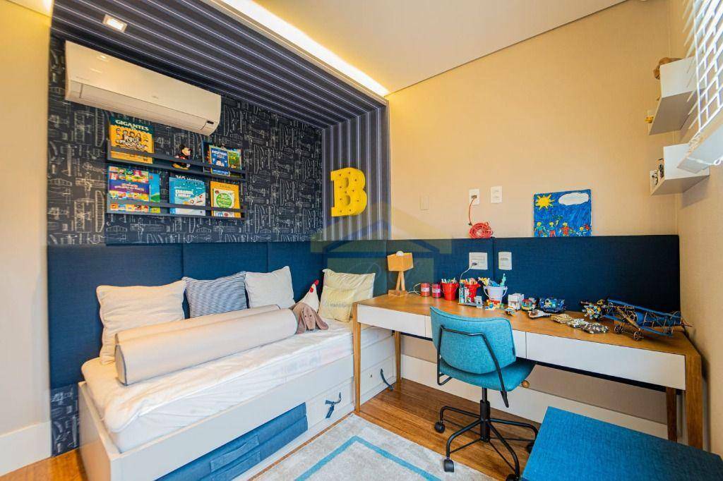 Apartamento à venda com 3 quartos, 157m² - Foto 35