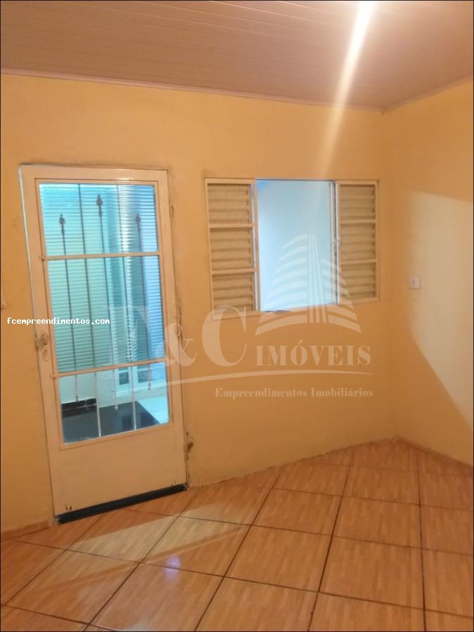 Casa à venda com 1 quarto, 140m² - Foto 6