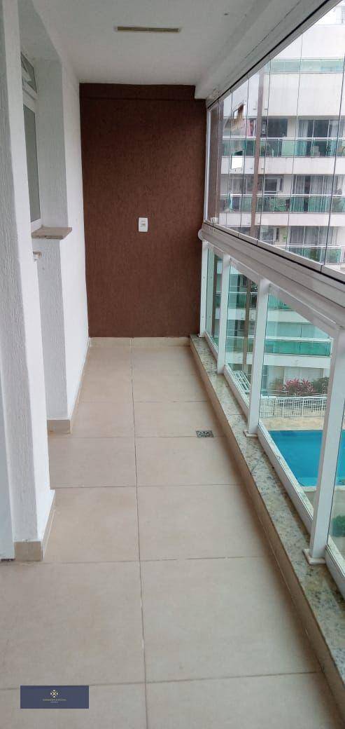 Apartamento à venda com 2 quartos, 76m² - Foto 23