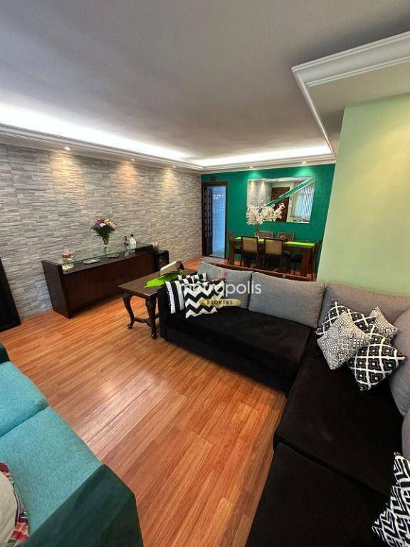 Sobrado à venda com 3 quartos, 227m² - Foto 1