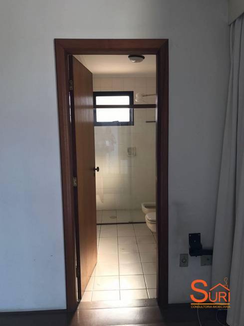 Apartamento à venda com 3 quartos, 160m² - Foto 16