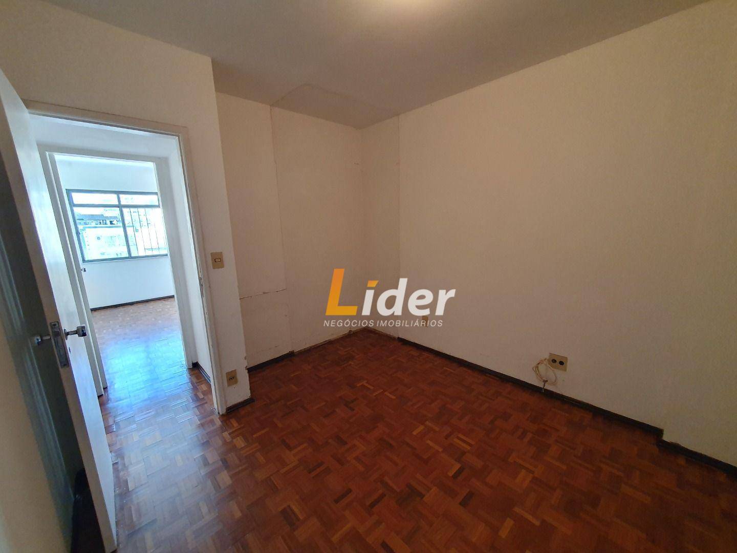 Apartamento à venda com 4 quartos, 120m² - Foto 23