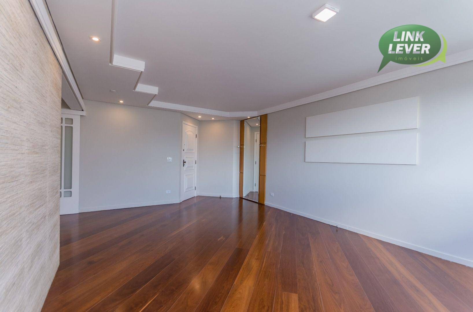 Apartamento para alugar com 3 quartos, 113m² - Foto 3