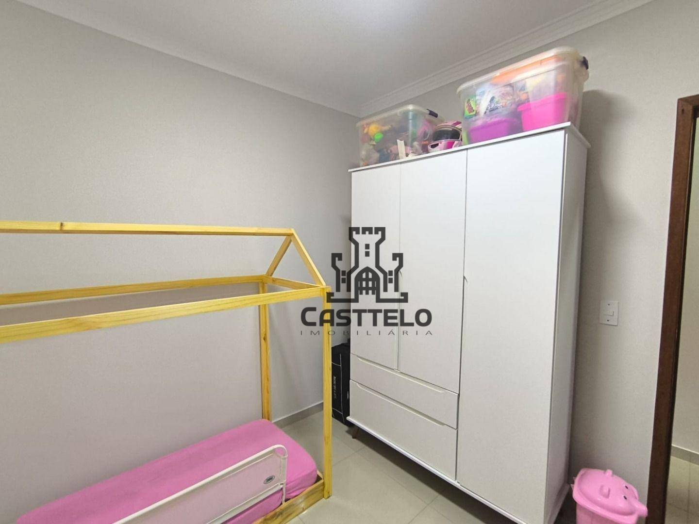 Casa à venda com 2 quartos, 70m² - Foto 19