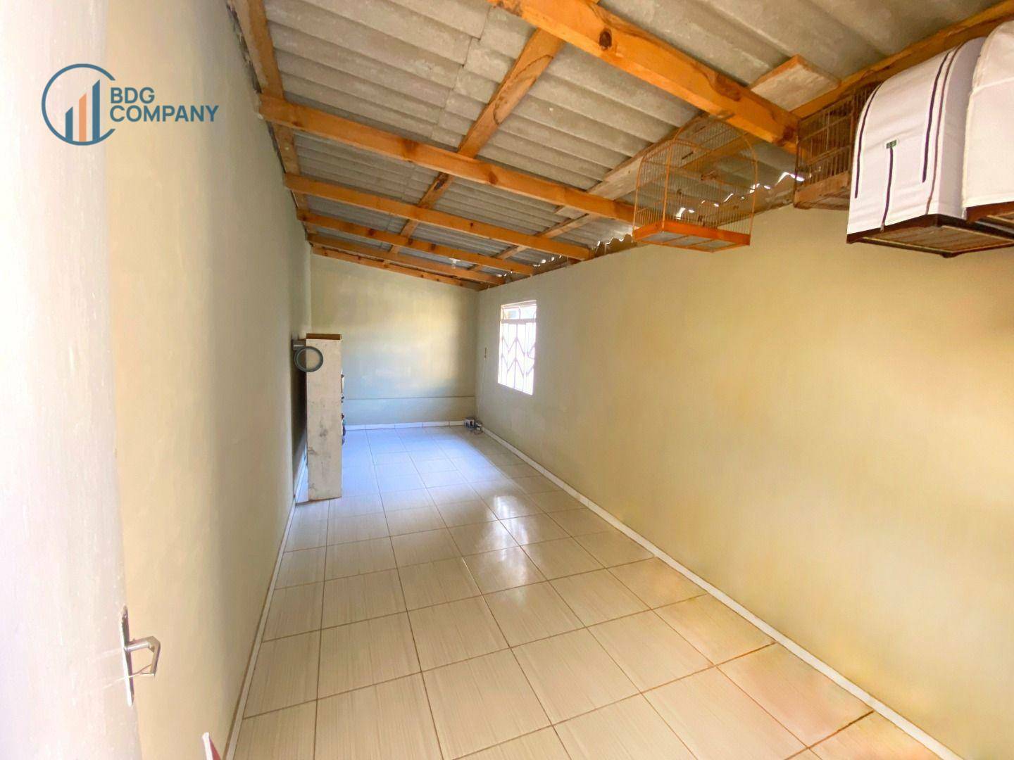 Casa à venda com 2 quartos, 90m² - Foto 14