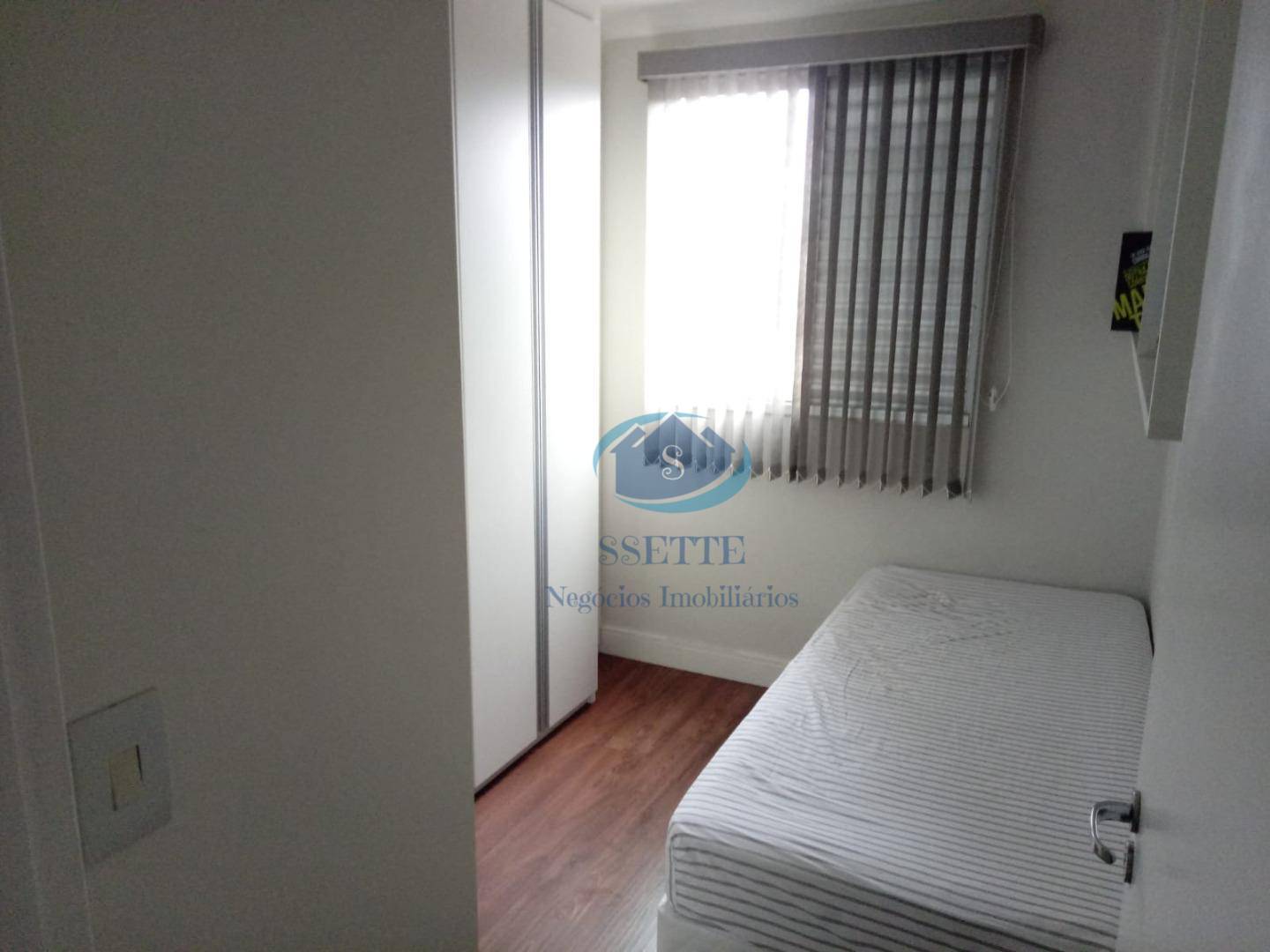 Apartamento à venda com 2 quartos, 49m² - Foto 3