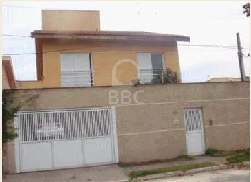 Sobrado à venda com 4 quartos, 400m² - Foto 1