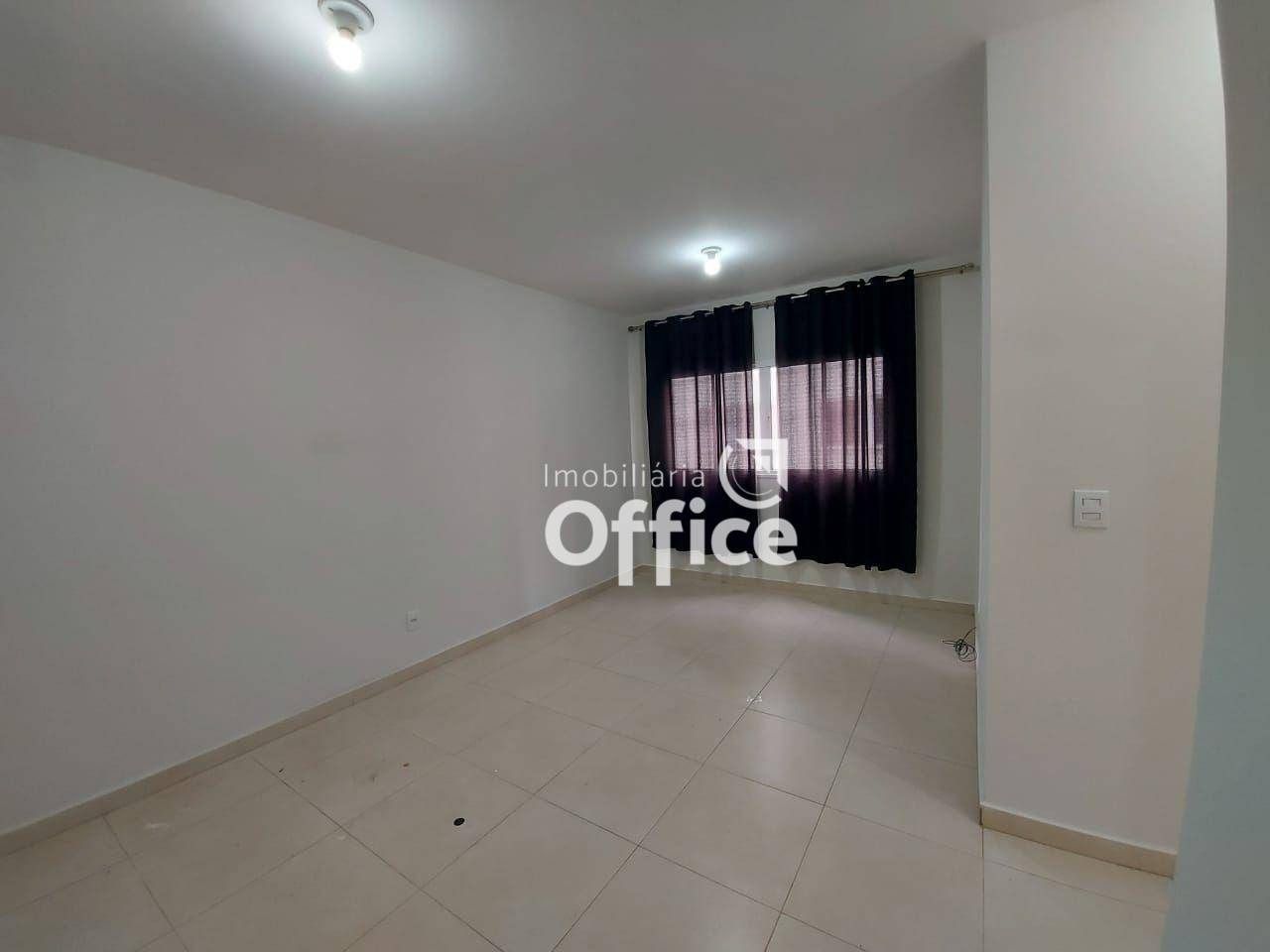 Apartamento para alugar com 2 quartos, 70m² - Foto 12