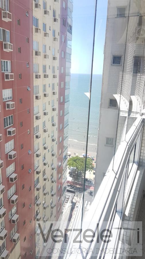 Apartamento à venda com 3 quartos, 151m² - Foto 1