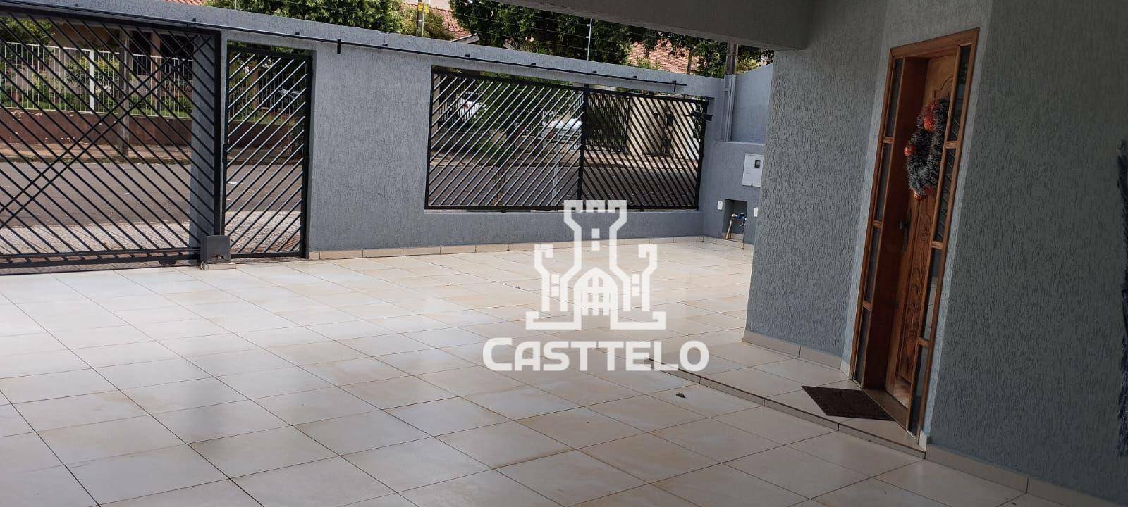 Casa à venda com 4 quartos, 200m² - Foto 4