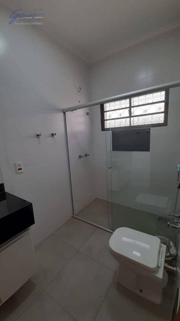 Casa à venda com 3 quartos, 348m² - Foto 18