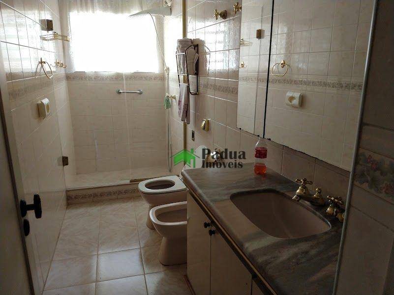 Casa à venda com 3 quartos, 320m² - Foto 36