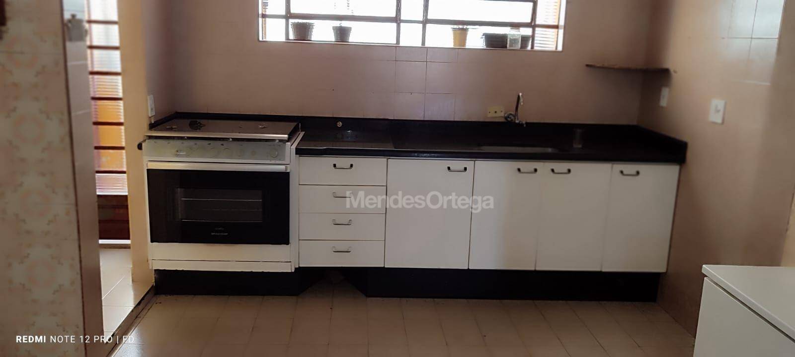 Casa para alugar com 2 quartos, 70m² - Foto 6