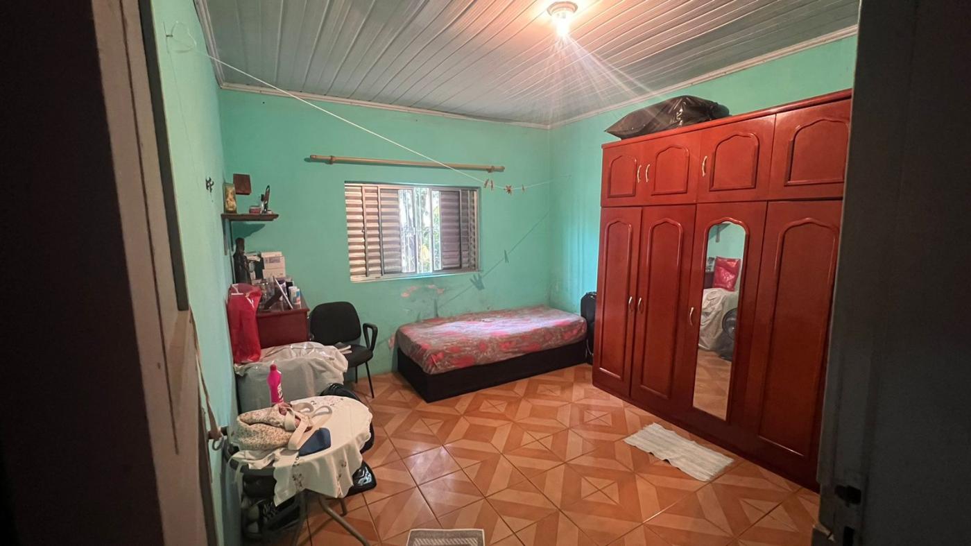 Casa à venda com 2 quartos, 300m² - Foto 15