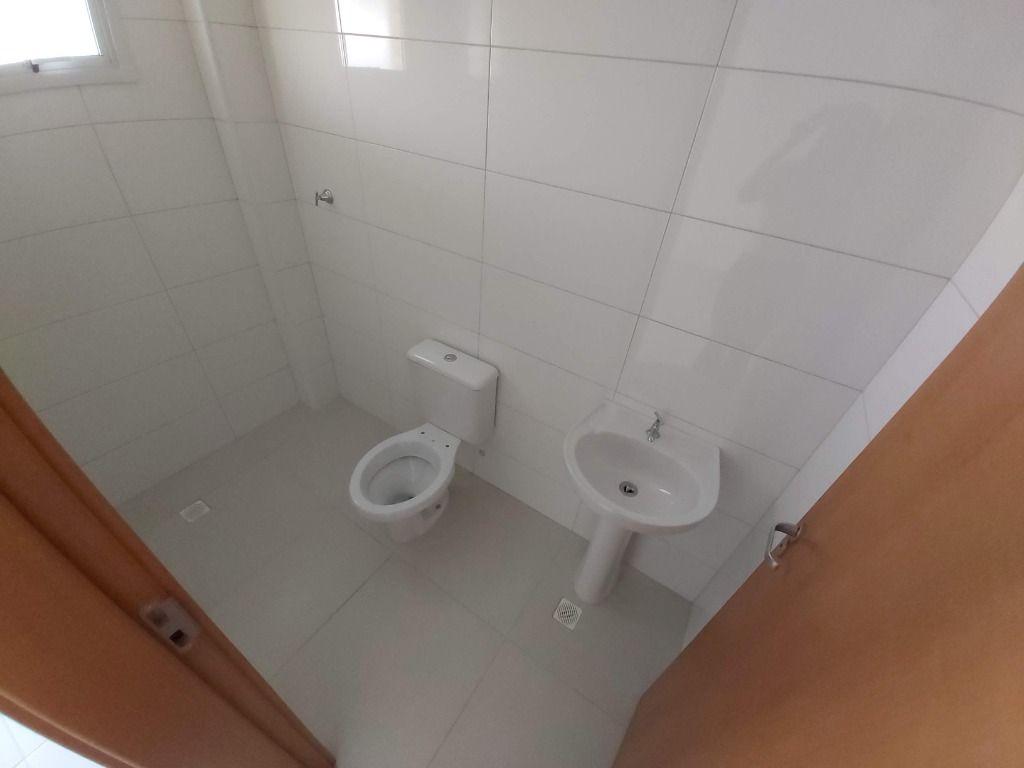 Apartamento à venda com 3 quartos, 121m² - Foto 16