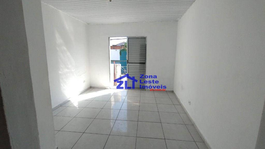 Apartamento para alugar com 2 quartos, 70m² - Foto 2