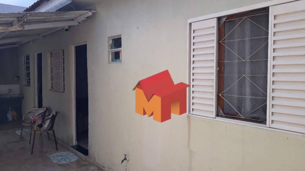 Casa à venda com 4 quartos, 178m² - Foto 25