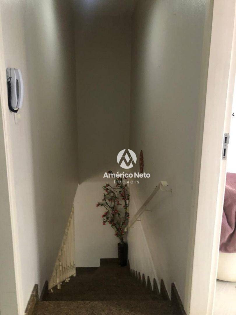 Sobrado à venda com 3 quartos, 172m² - Foto 13