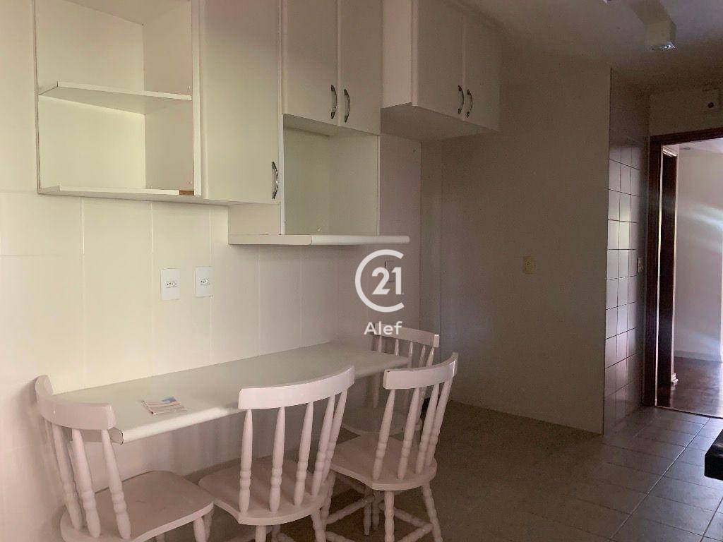 Apartamento para alugar com 2 quartos, 130m² - Foto 9