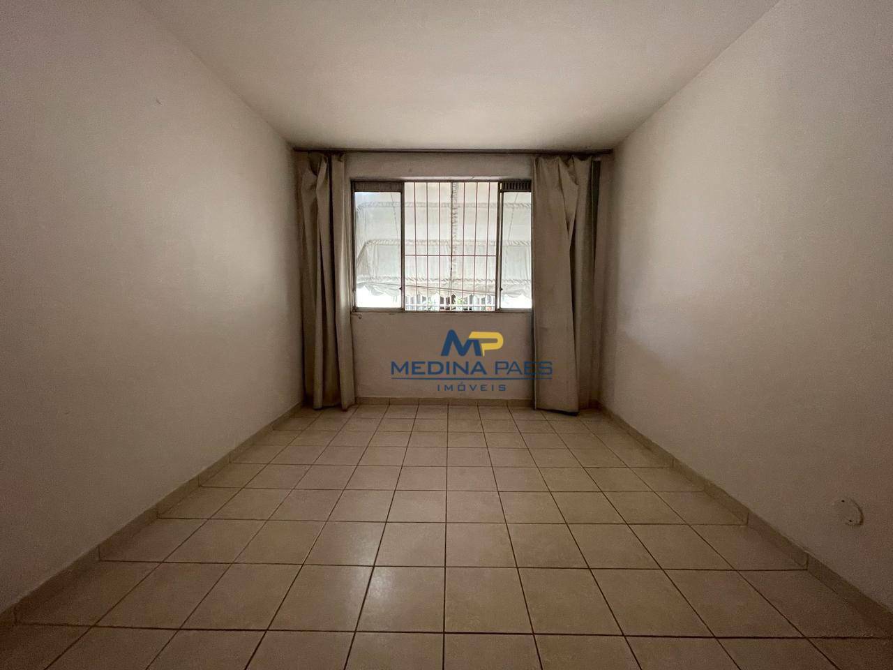 Apartamento à venda com 2 quartos, 55m² - Foto 3