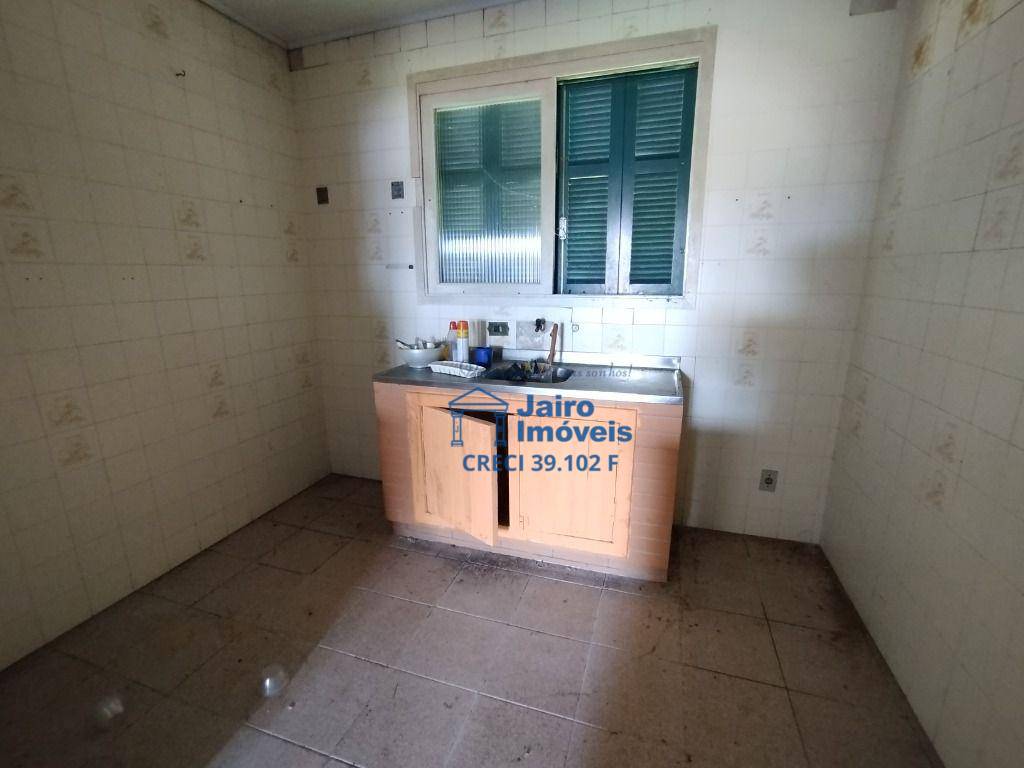 Casa, 3 quartos, 175 m² - Foto 4