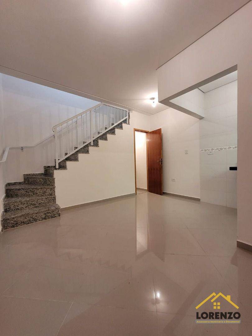 Sobrado à venda com 2 quartos, 120m² - Foto 1