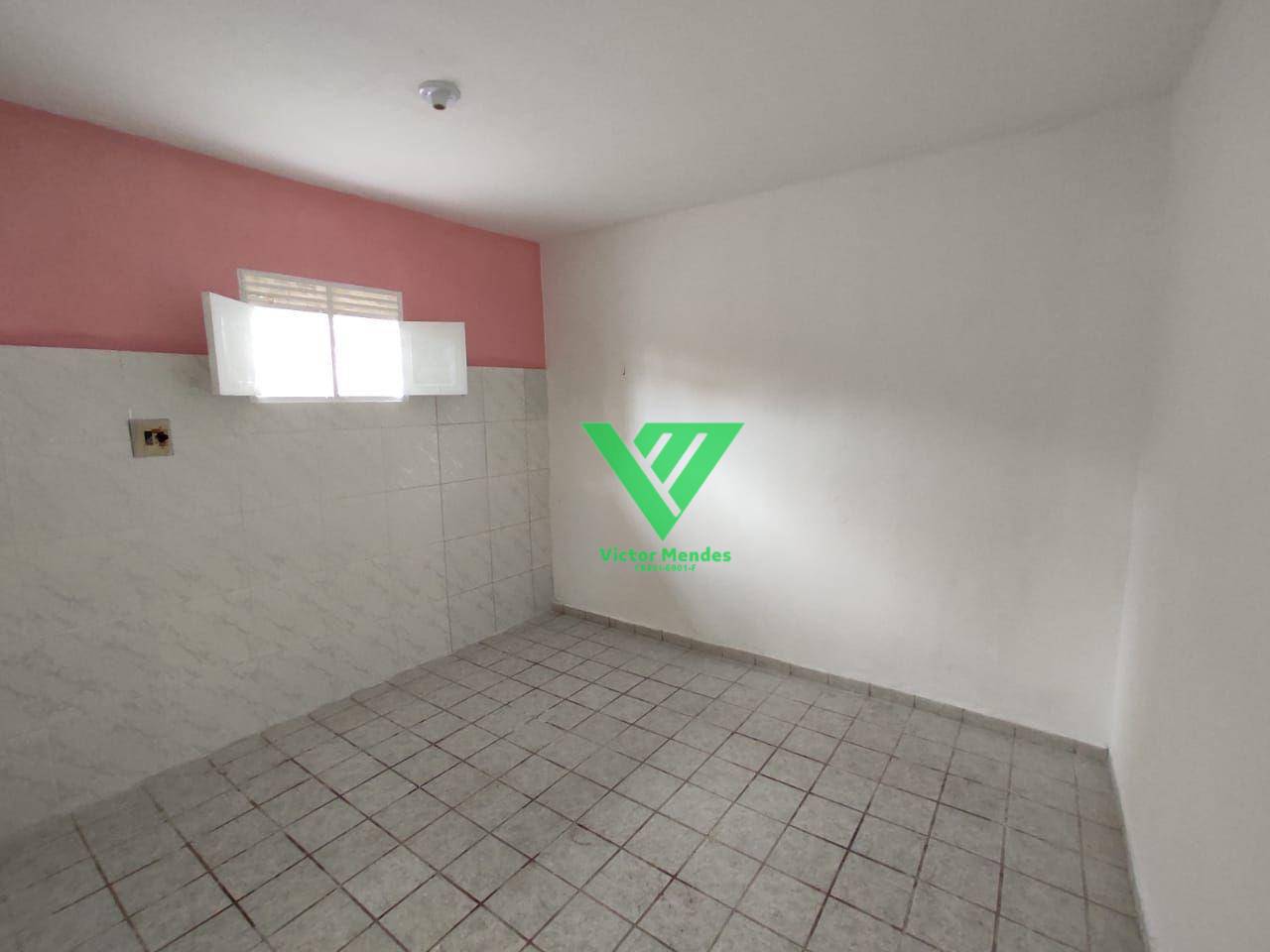 Casa para alugar com 3 quartos, 100m² - Foto 12