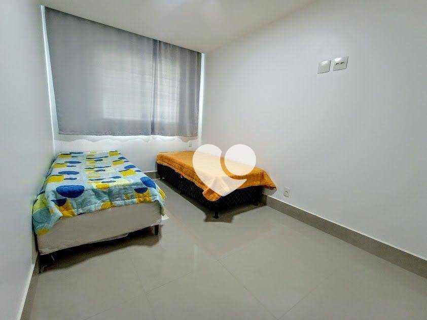 Apartamento para alugar com 3 quartos, 140m² - Foto 14