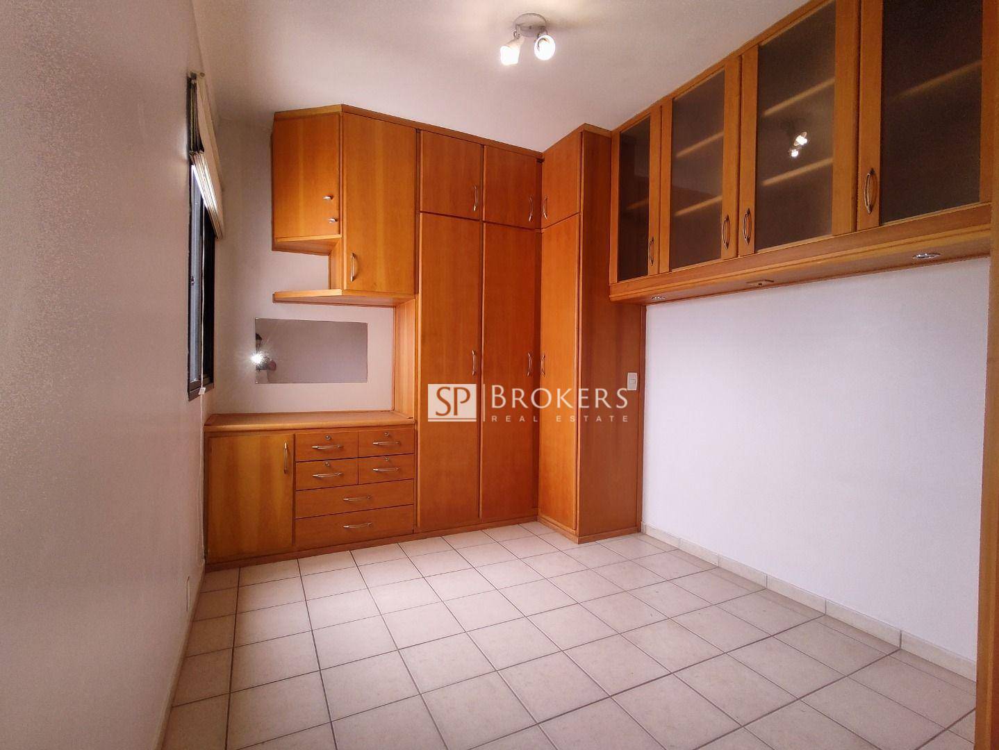 Apartamento à venda com 2 quartos, 66m² - Foto 9