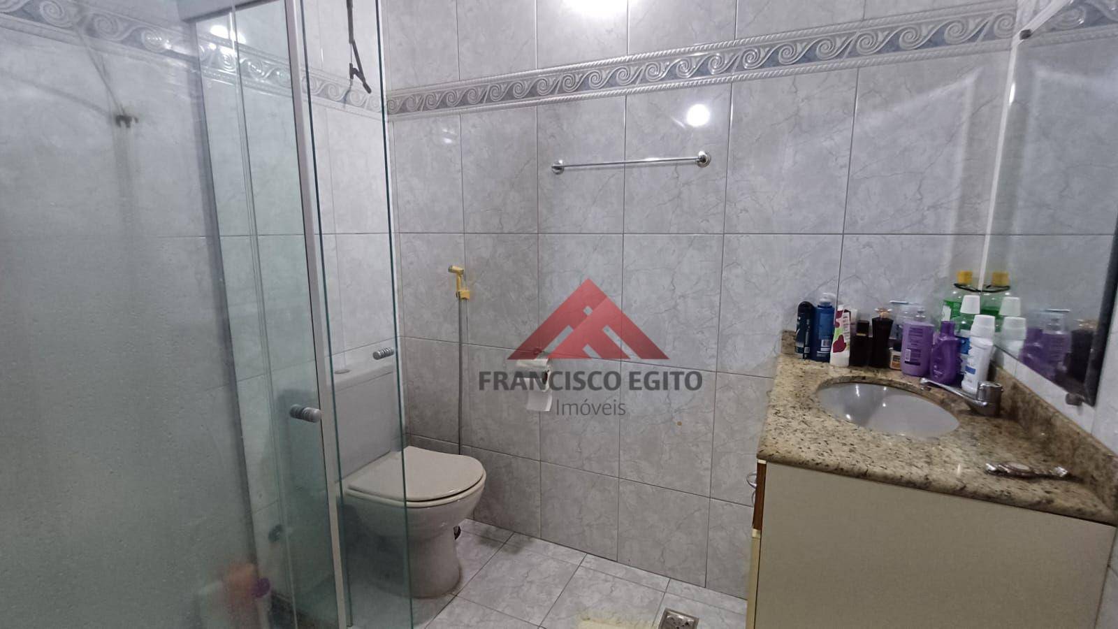 Sobrado à venda com 4 quartos, 258m² - Foto 7