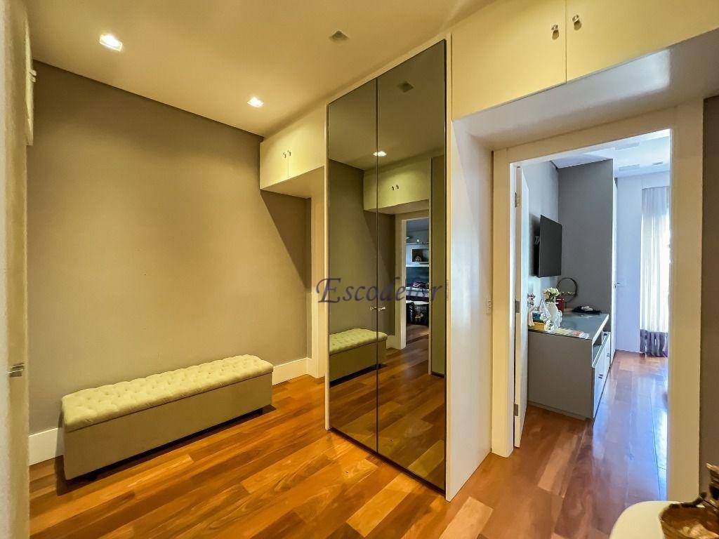 Casa à venda com 4 quartos, 650m² - Foto 34