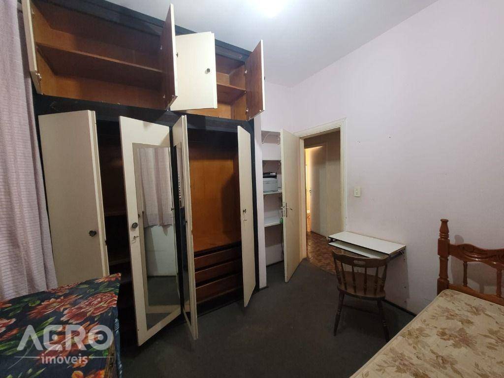 Casa à venda com 3 quartos, 208m² - Foto 10