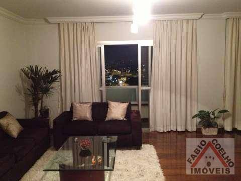 Apartamento à venda com 4 quartos, 198m² - Foto 1