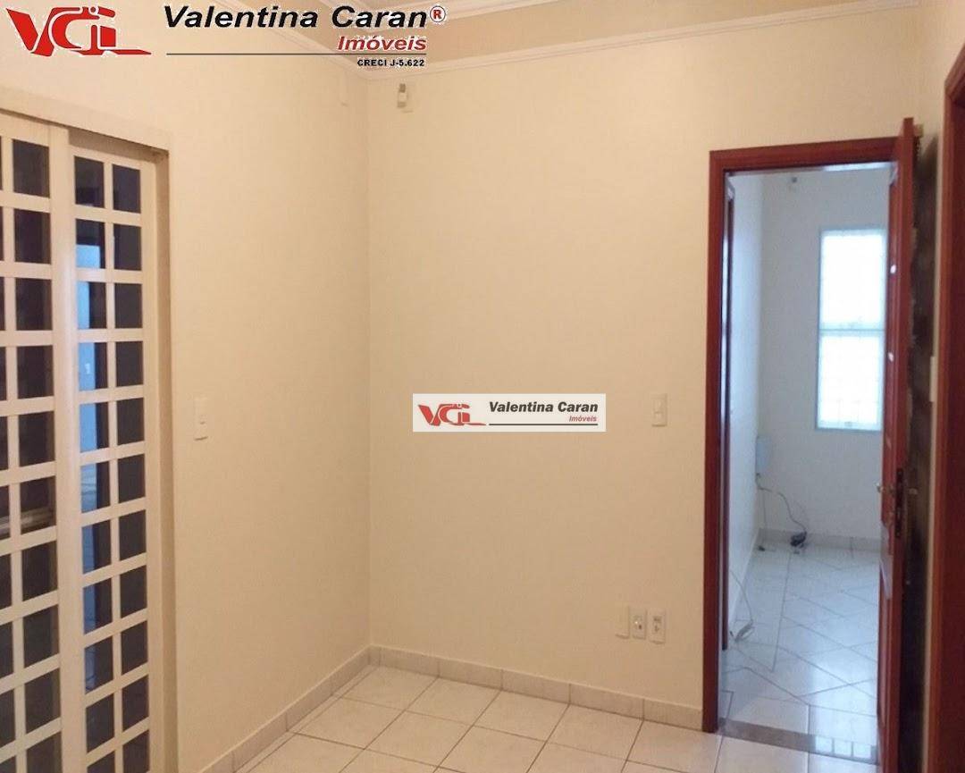 Casa à venda com 4 quartos, 342m² - Foto 15