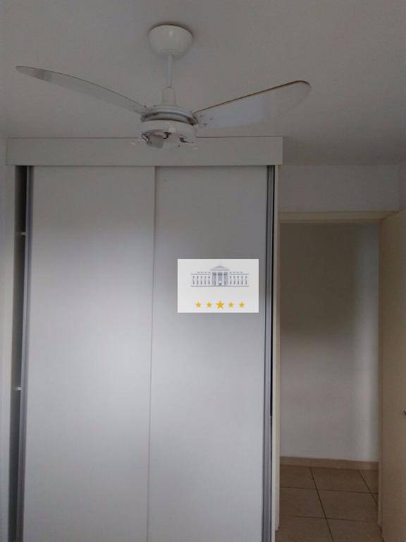 Apartamento à venda com 2 quartos, 45m² - Foto 4