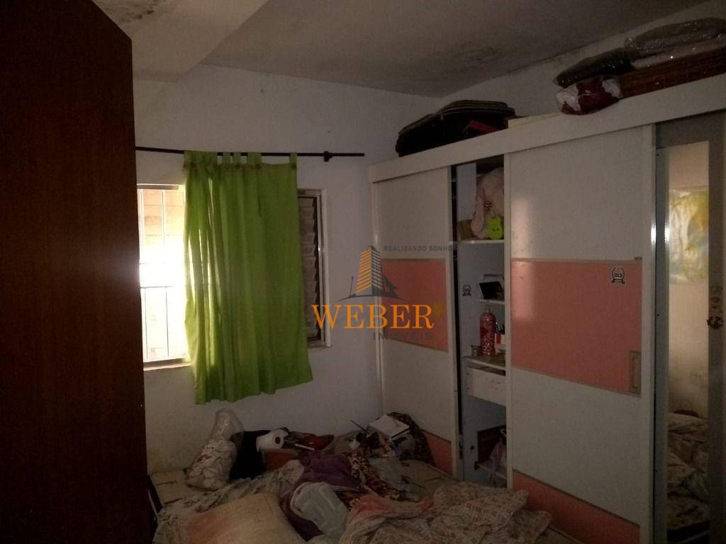 Sobrado à venda com 2 quartos, 120m² - Foto 4