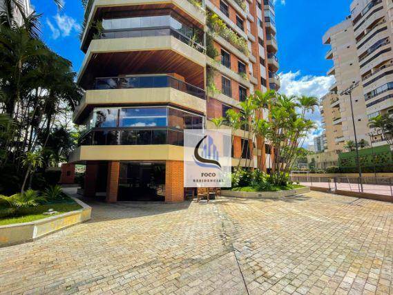 Apartamento à venda com 3 quartos, 276m² - Foto 17