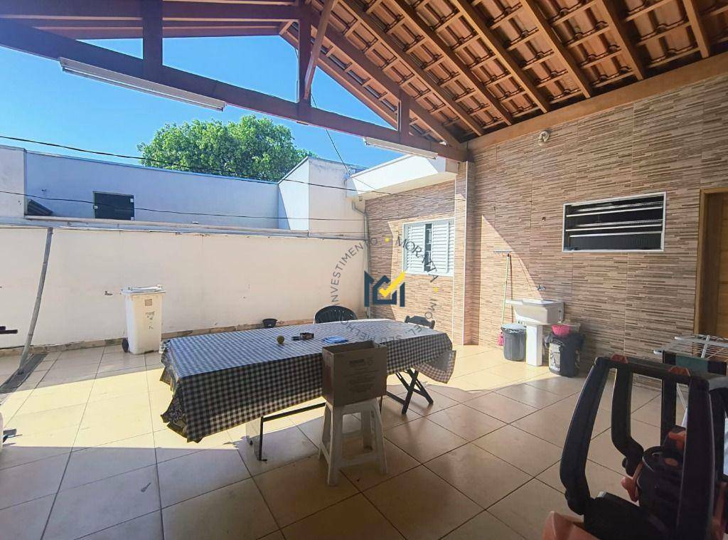 Casa à venda com 3 quartos, 132m² - Foto 13