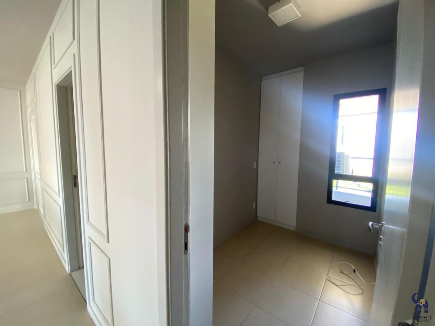 Apartamento para alugar com 3 quartos, 138m² - Foto 10